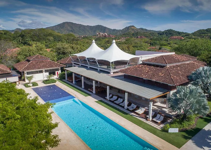 Family Villa, Pool & Exclusive Access * Playa Conchal